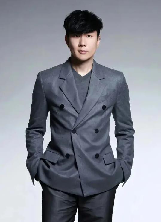 林俊杰被曝插足他人感情 公司回应：请勿信谣传谣