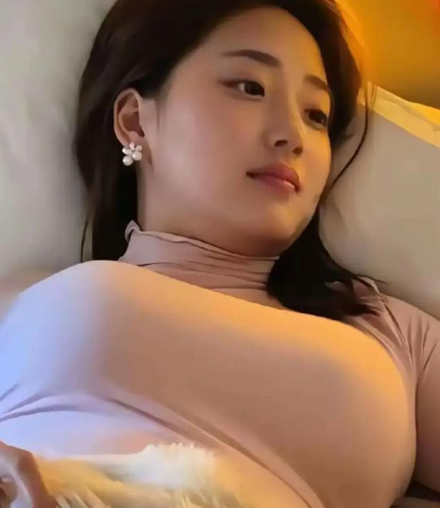 黄色网站为什么能让你免费观看，了解真相后，你还敢继续浏览吗